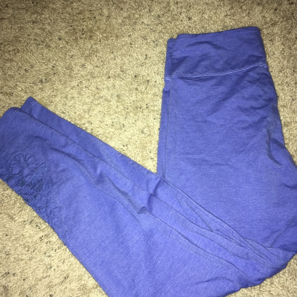 Aerie blue and floral ankle knit leggings